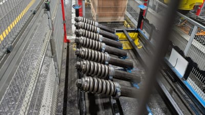 Rulli in uscita dalla linea di assemblaggio